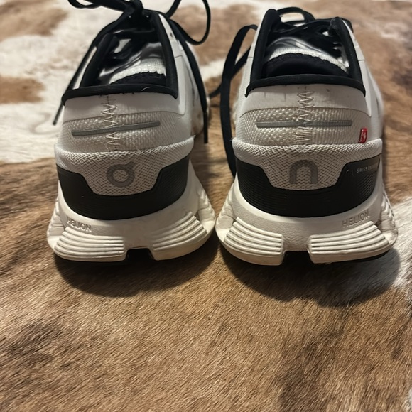 Woman’s on cloud x 3 shoes - Picture 3 of 6